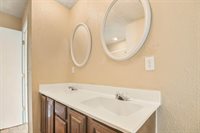 550 South Elpyco St, Wichita, KS 67218