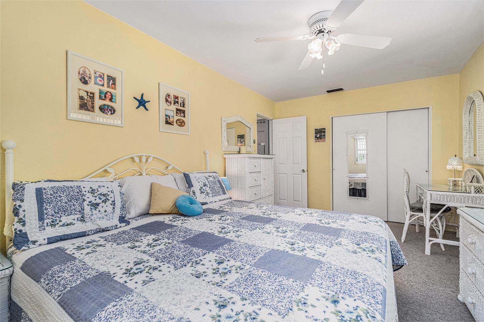 3992 60TH Street North, Saint Petersburg, FL 33709