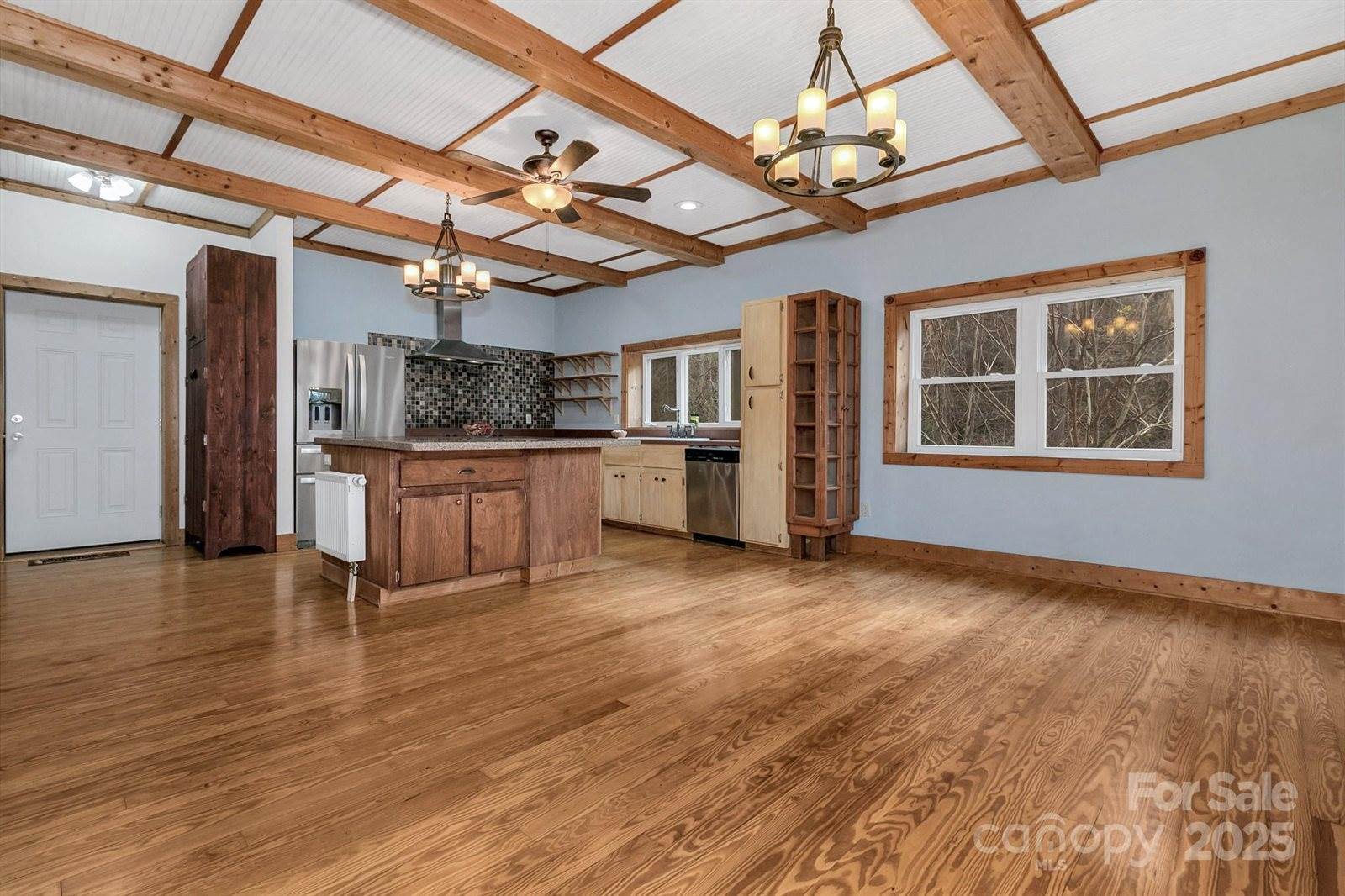 278 Kelses Valley Drive, Mars Hill, NC 28754