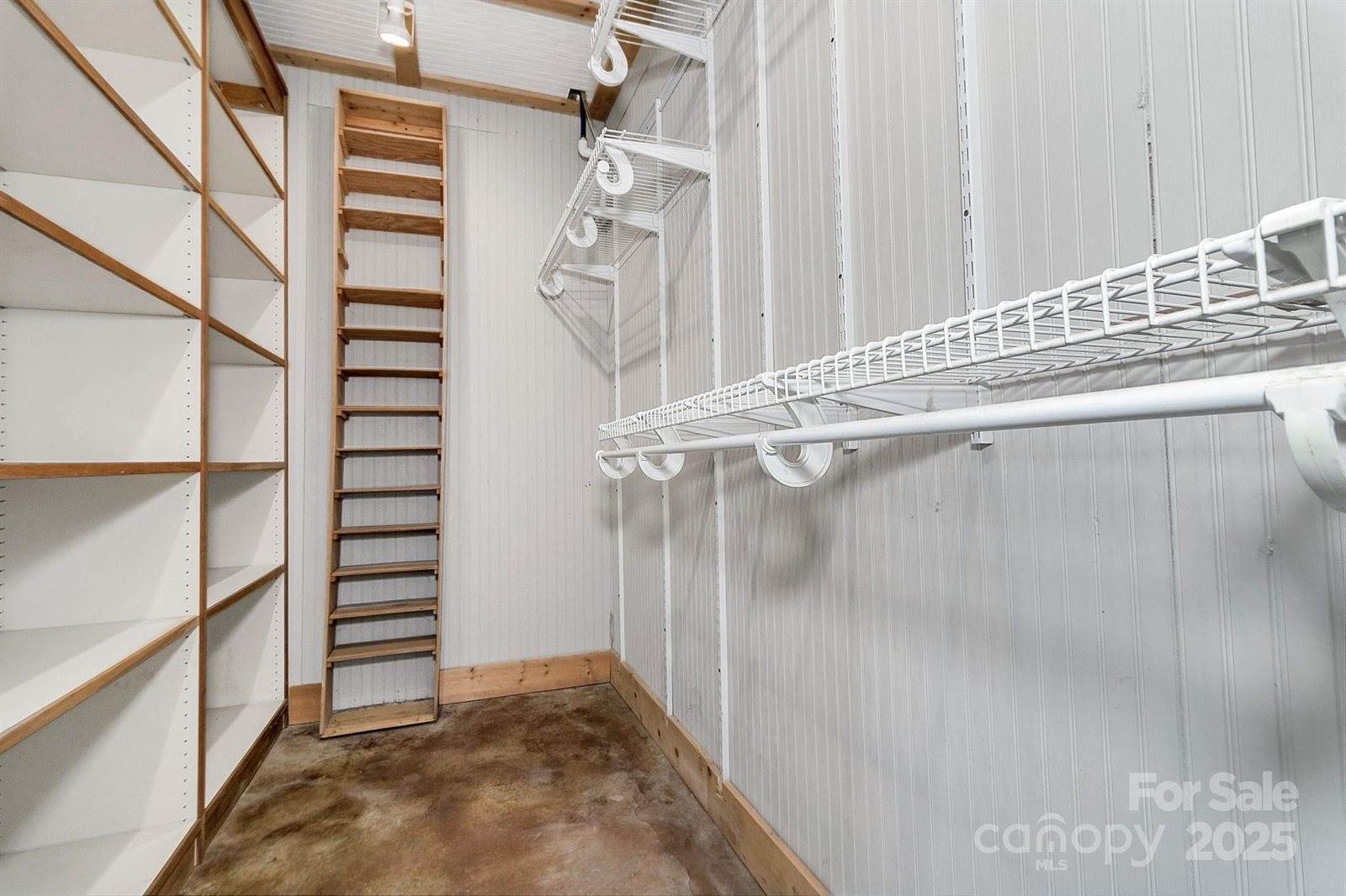 278 Kelses Valley Drive, Mars Hill, NC 28754