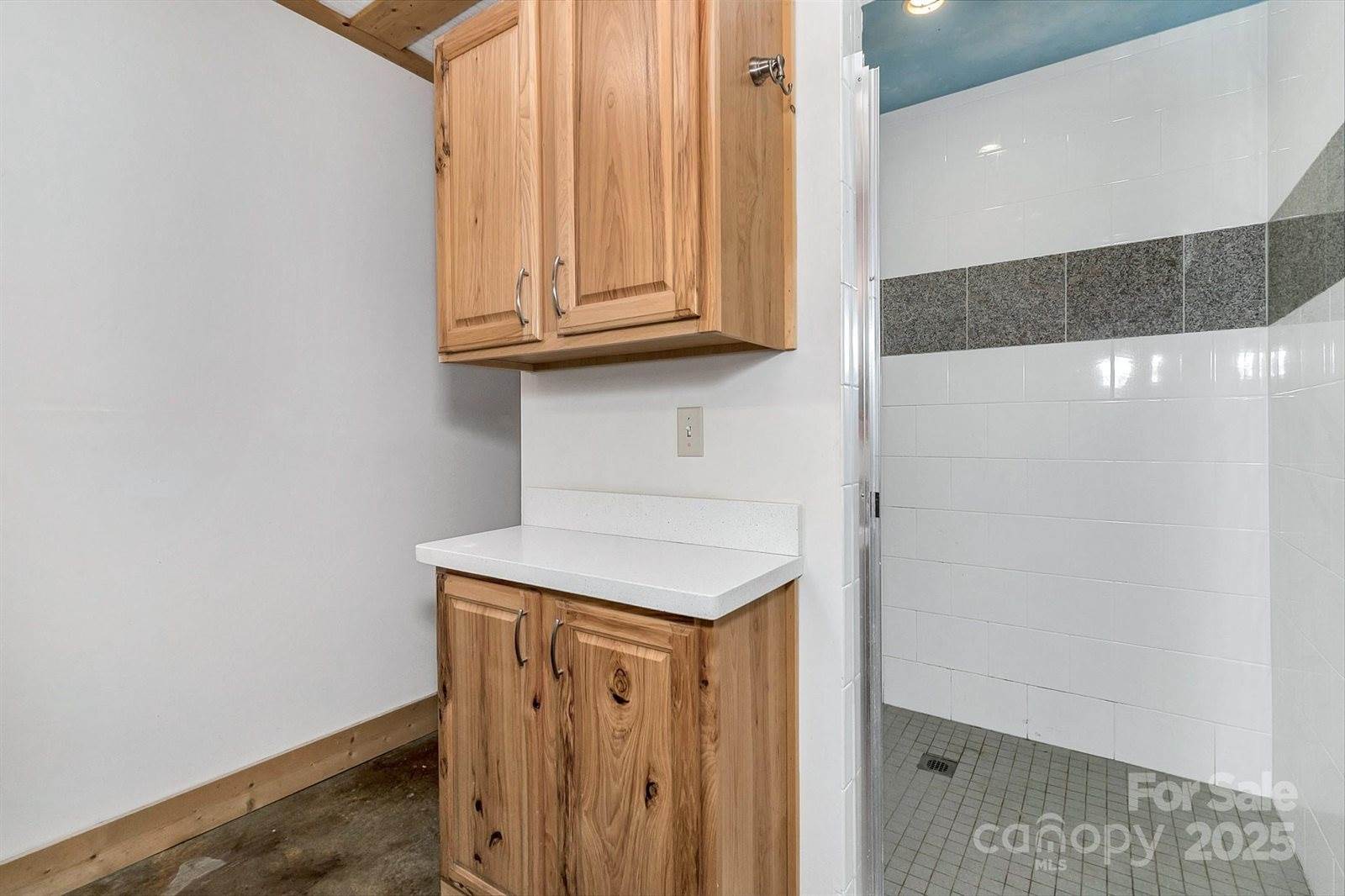 278 Kelses Valley Drive, Mars Hill, NC 28754