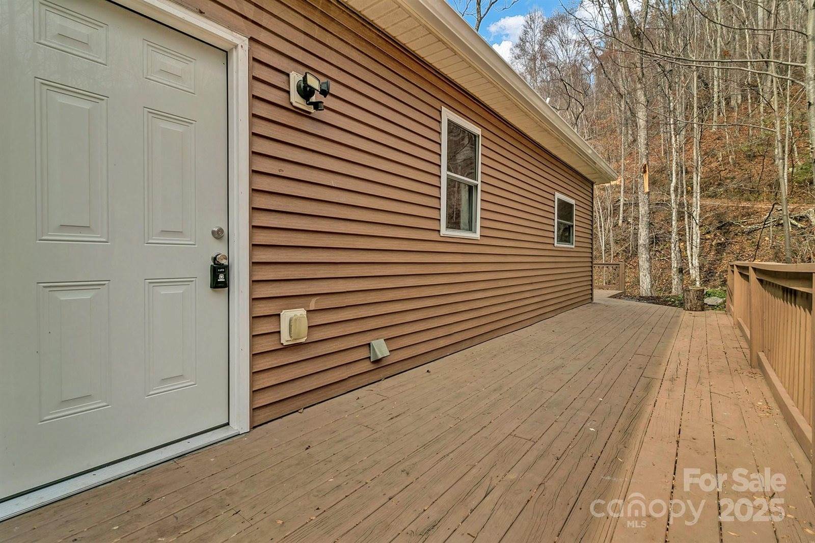 278 Kelses Valley Drive, Mars Hill, NC 28754