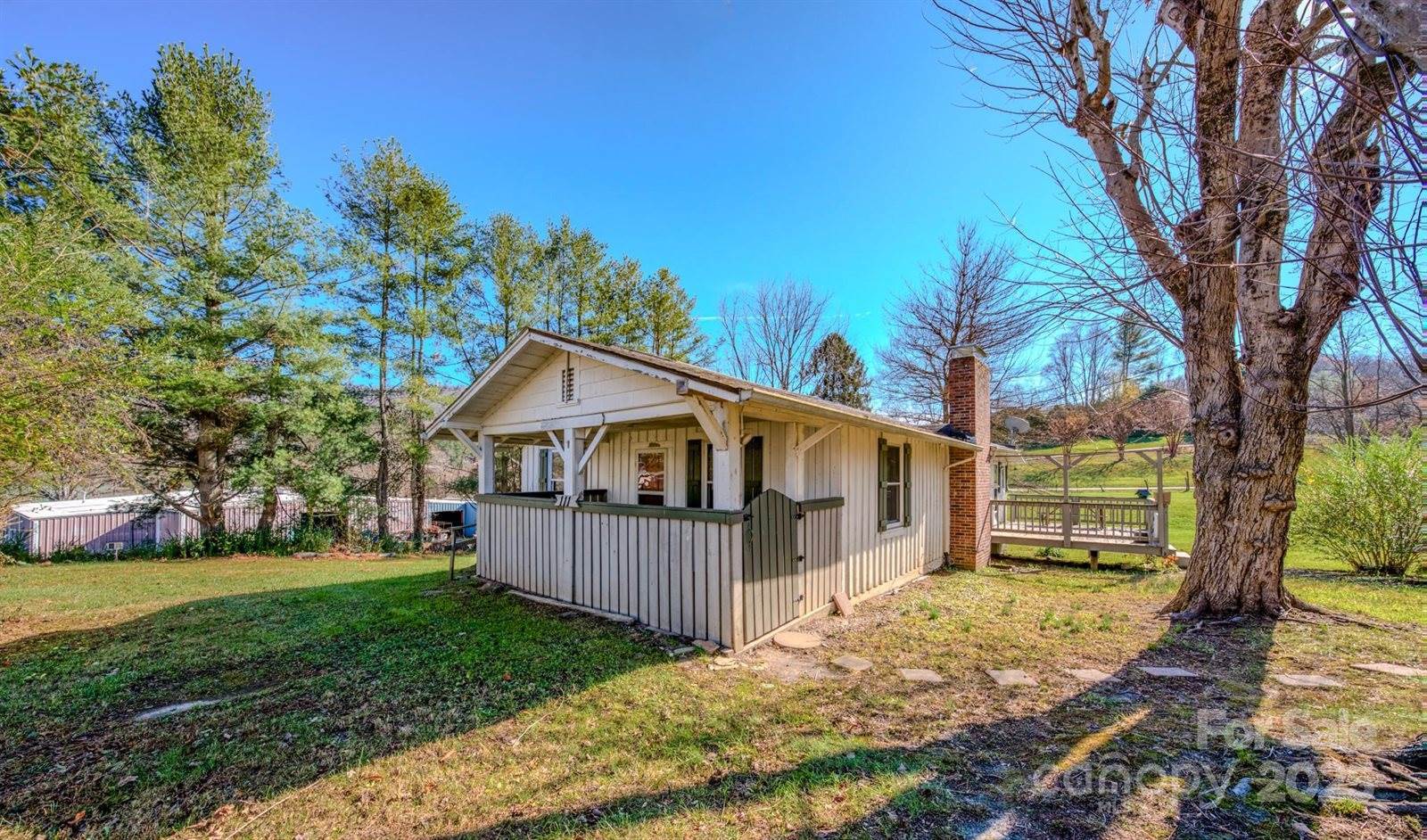 111 Le-An-Hurst Road, Asheville, NC 28803
