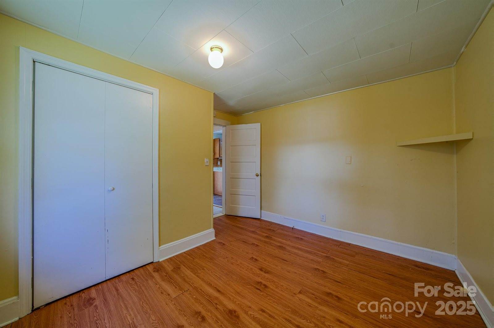 111 Le-An-Hurst Road, Asheville, NC 28803