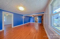 111 Le-An-Hurst Road, Asheville, NC 28803