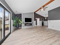 313 Shorewood Court, Columbia City, IN 46725