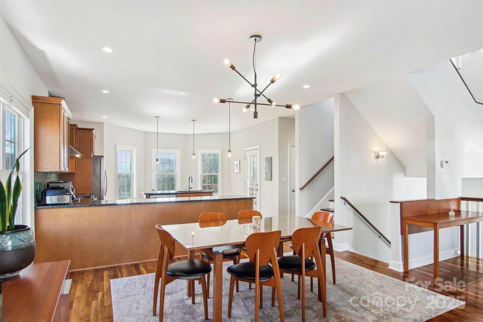 34 Grey River Run, Asheville, NC 28804