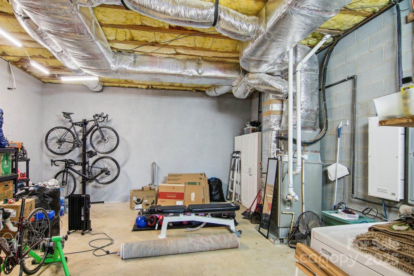 34 Grey River Run, Asheville, NC 28804