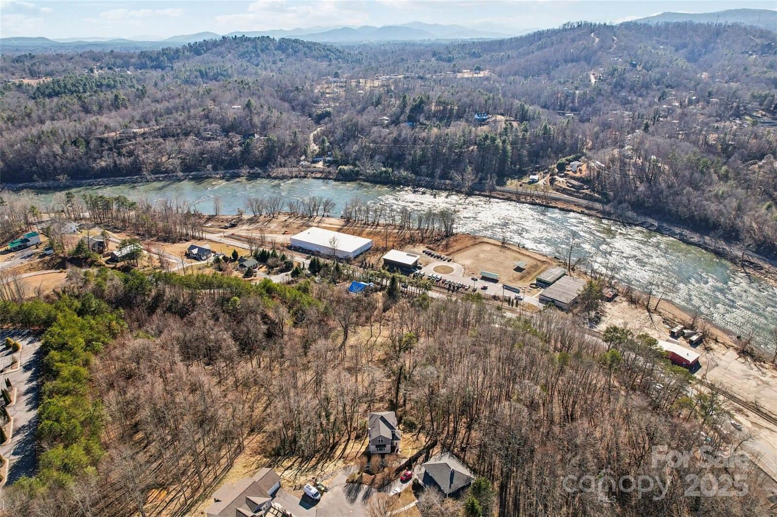 34 Grey River Run, Asheville, NC 28804