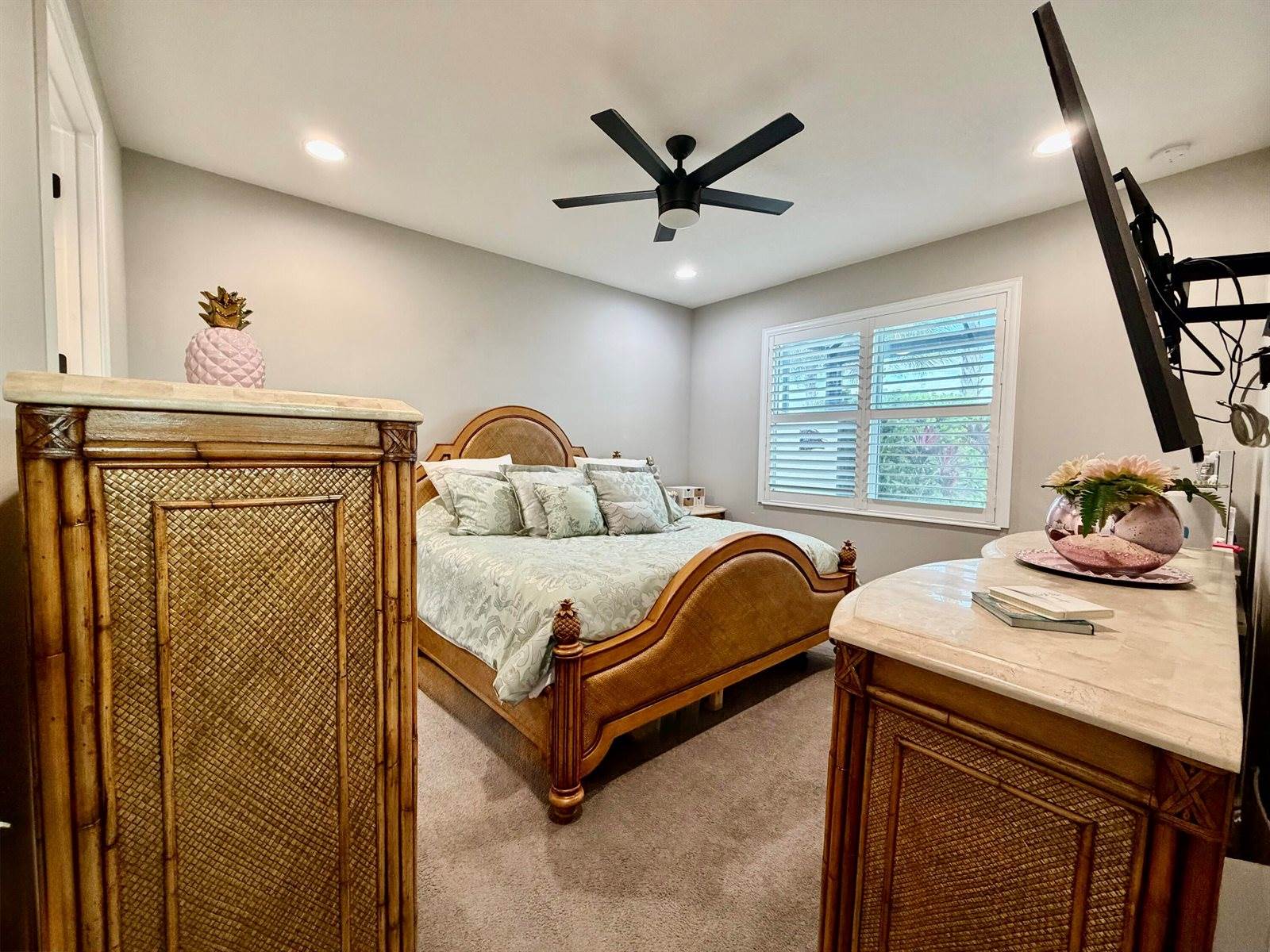 24031 SW Firenze Way, Port Saint Lucie, FL 34986