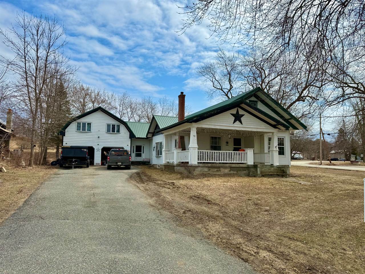 72 Main Street, Medway, ME 04460