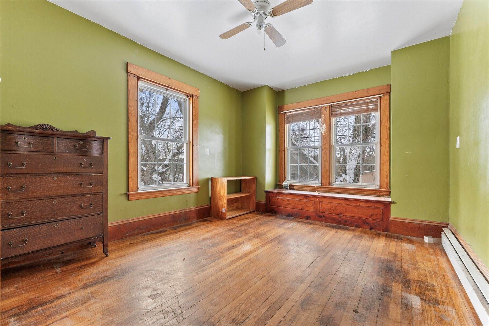 72 Main Street, Medway, ME 04460