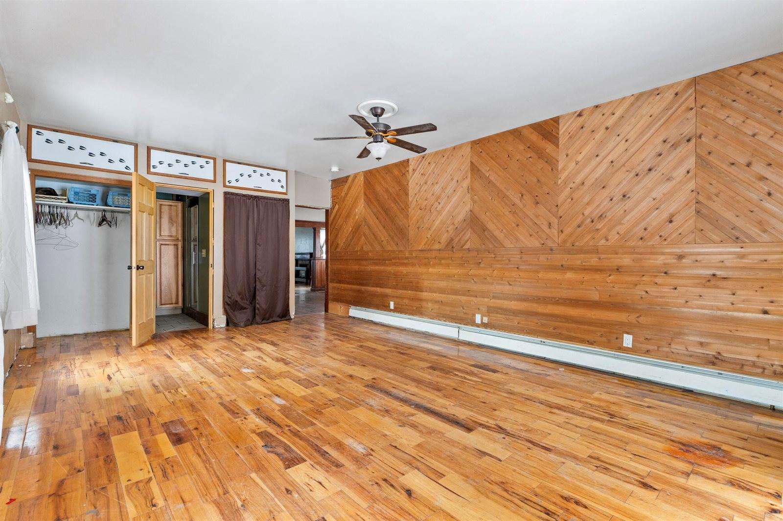 72 Main Street, Medway, ME 04460