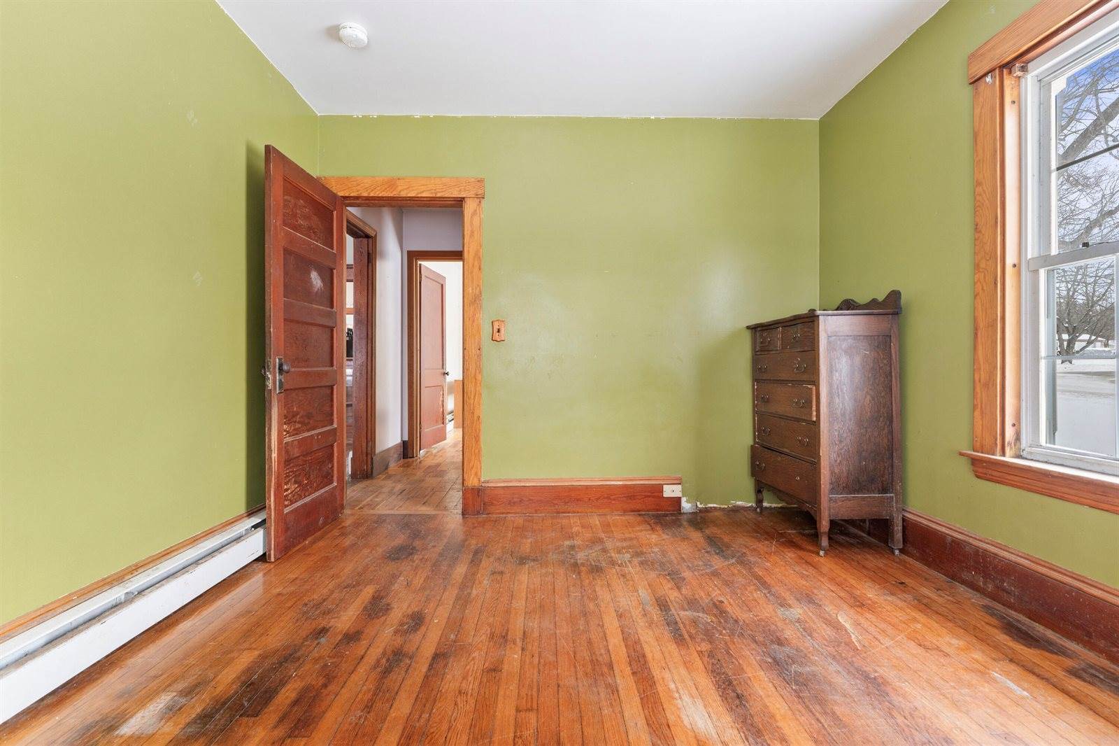 72 Main Street, Medway, ME 04460