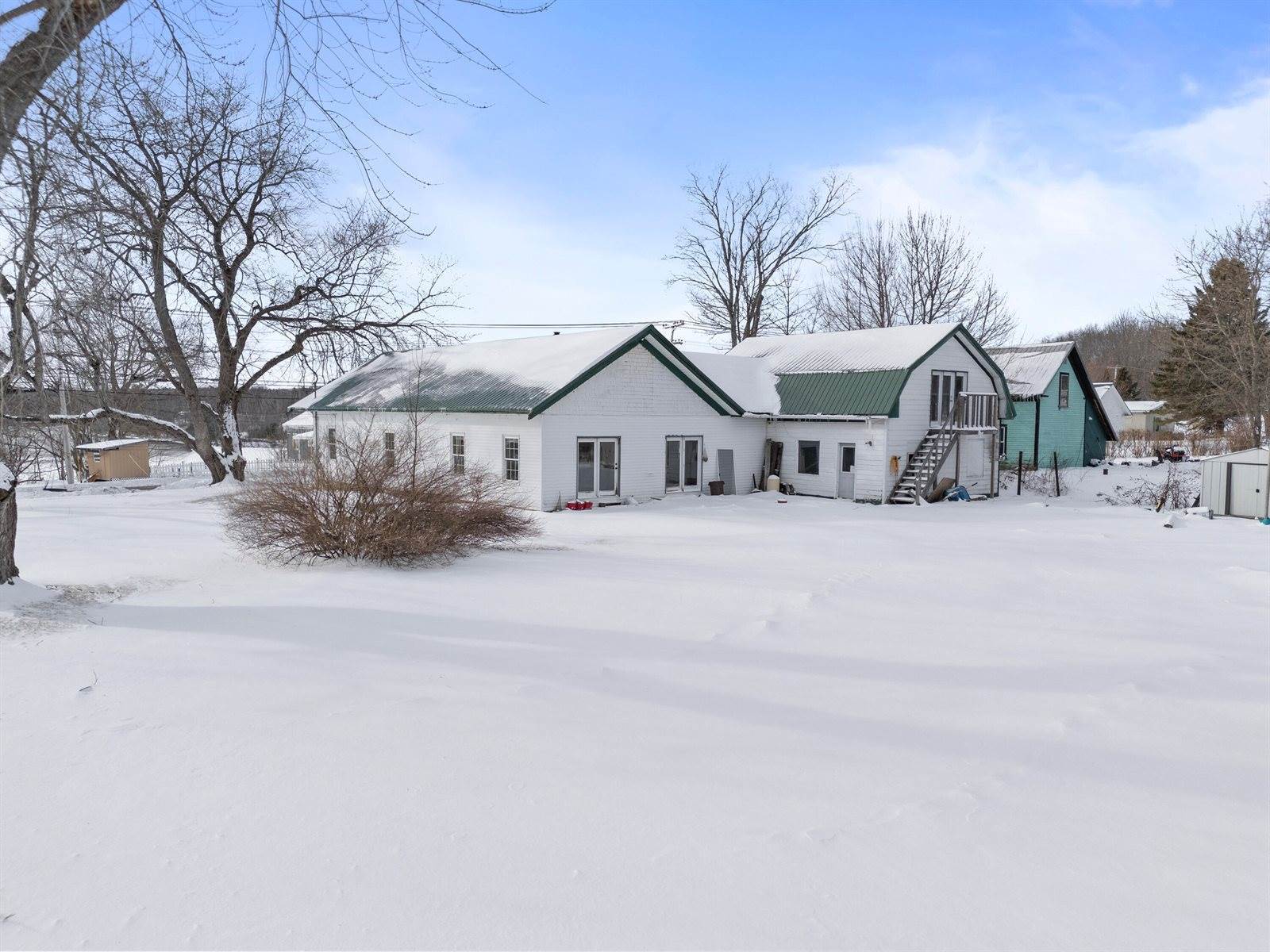 72 Main Street, Medway, ME 04460