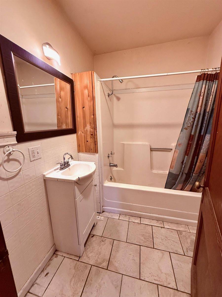 72 Main Street, Medway, ME 04460