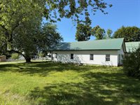 72 Main Street, Medway, ME 04460