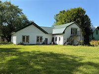 72 Main Street, Medway, ME 04460