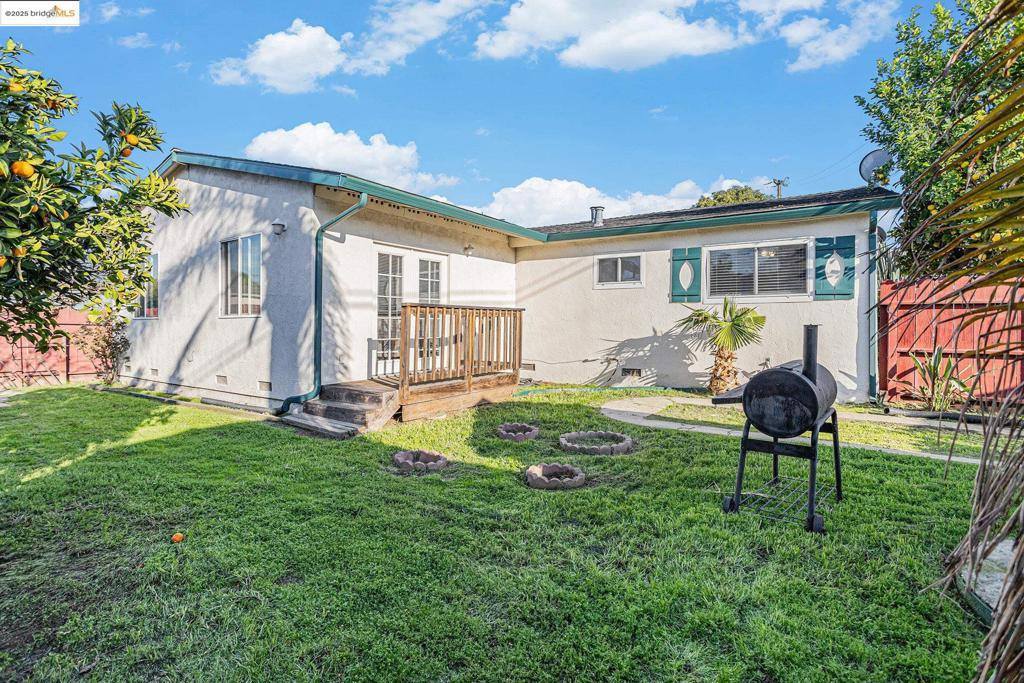 290 Benjamin Ave, Pittsburg, CA 94565