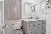 290 Benjamin Ave, Pittsburg, CA 94565