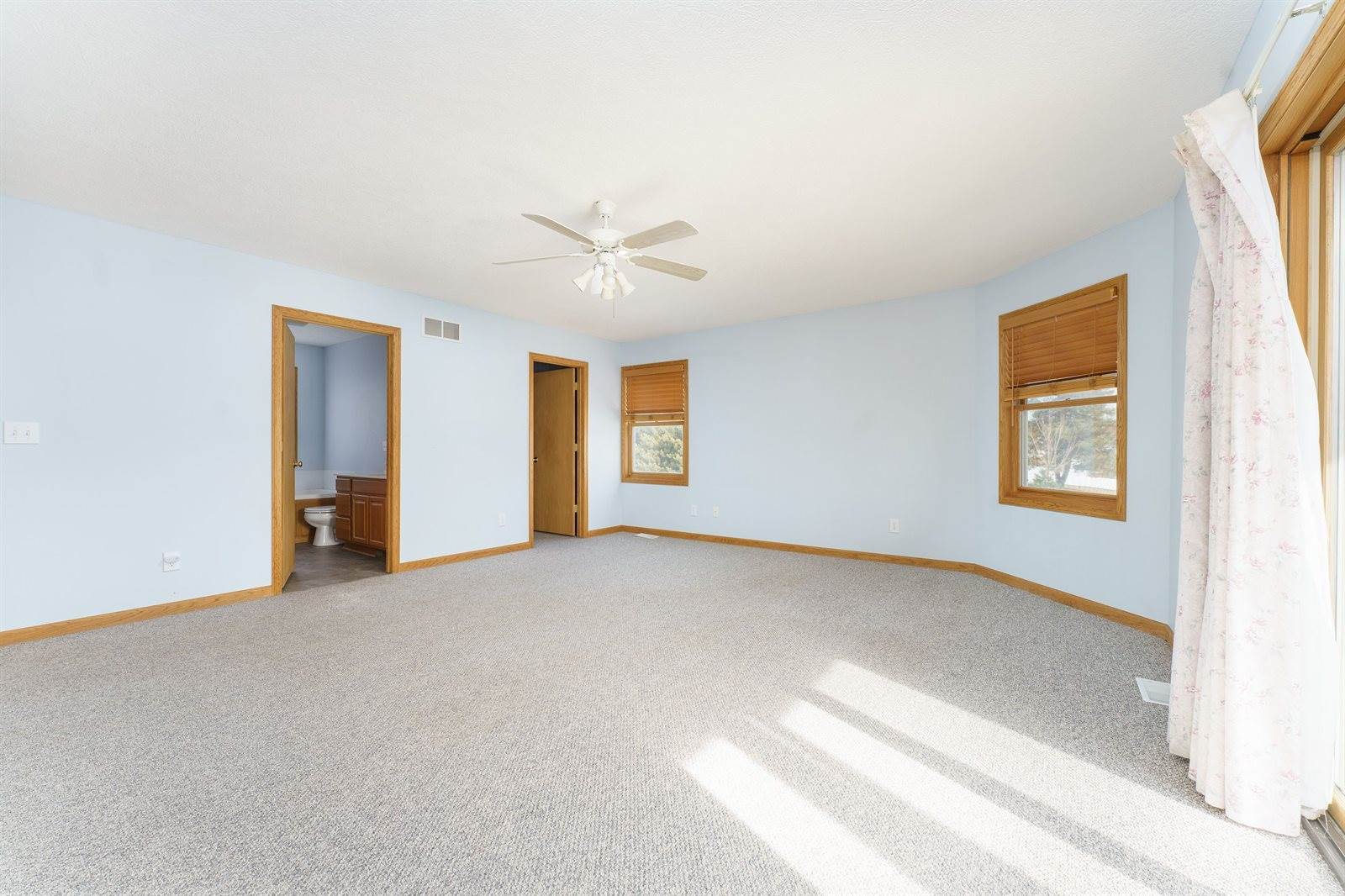 1052 East Dexter Trail, InghamTownship_Ingham, MI 48819