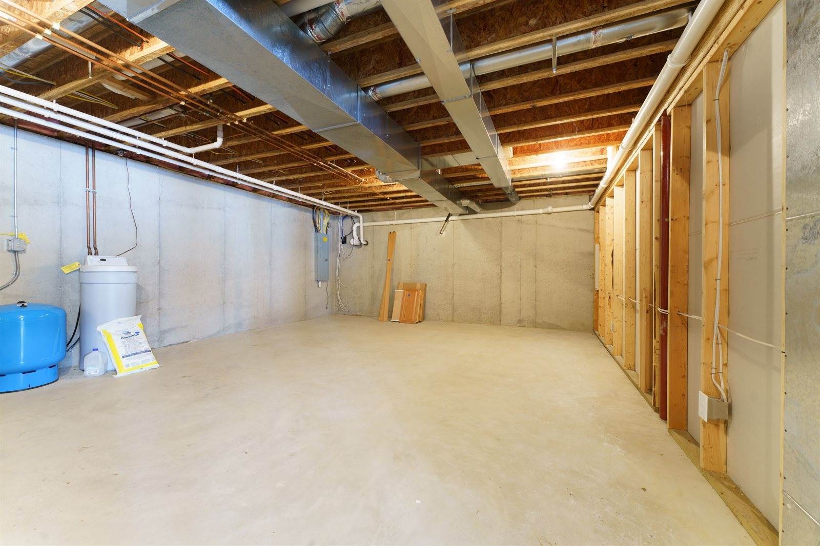 1052 East Dexter Trail, InghamTownship_Ingham, MI 48819