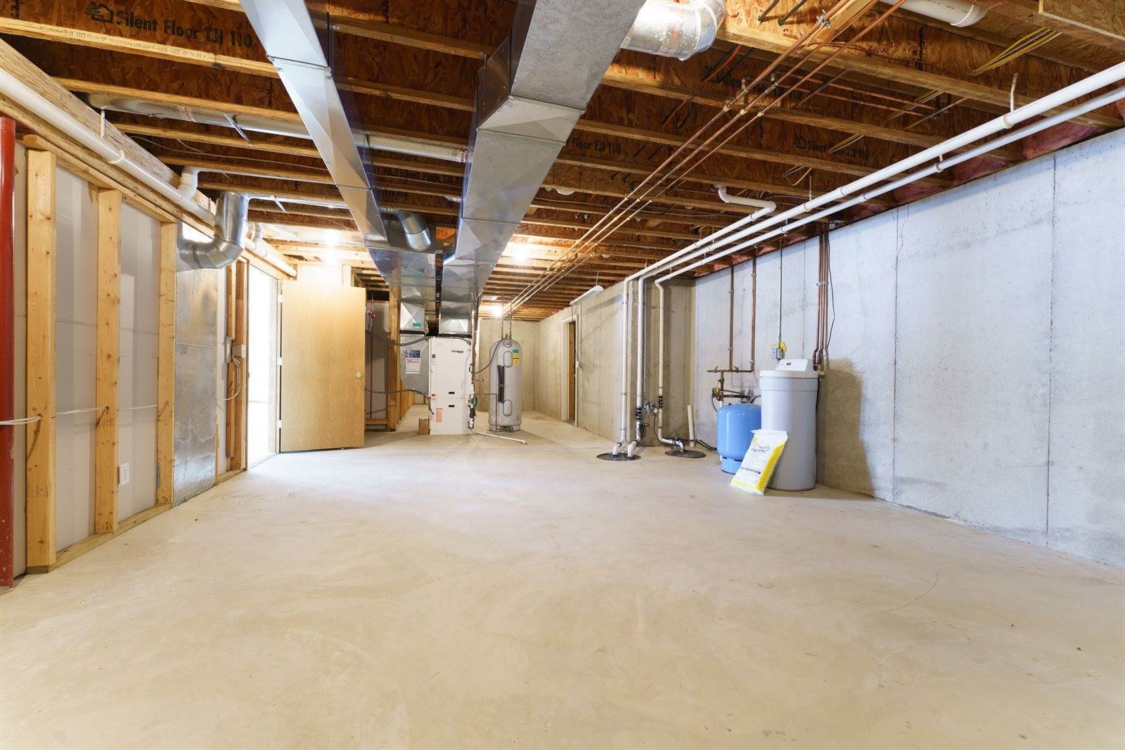 1052 East Dexter Trail, InghamTownship_Ingham, MI 48819