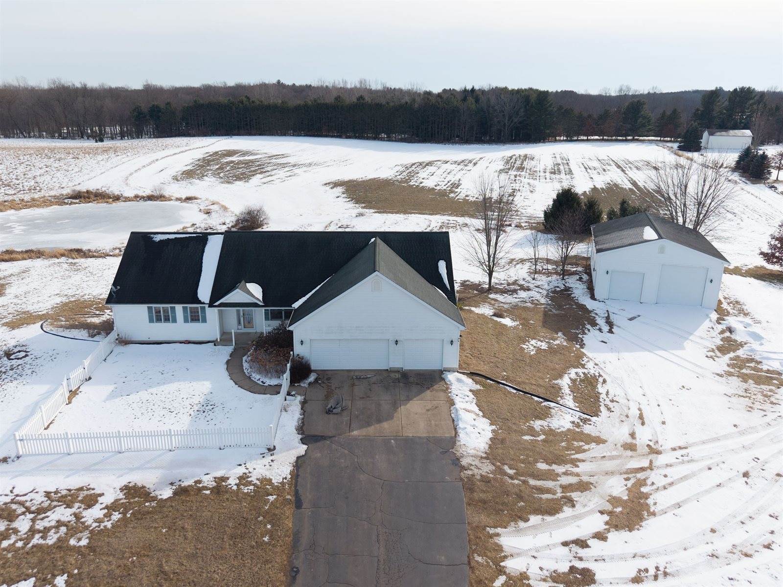 1052 East Dexter Trail, InghamTownship_Ingham, MI 48819