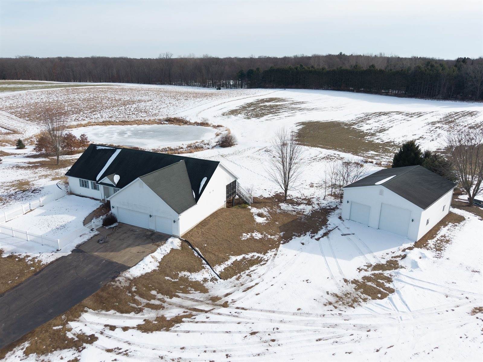 1052 East Dexter Trail, InghamTownship_Ingham, MI 48819