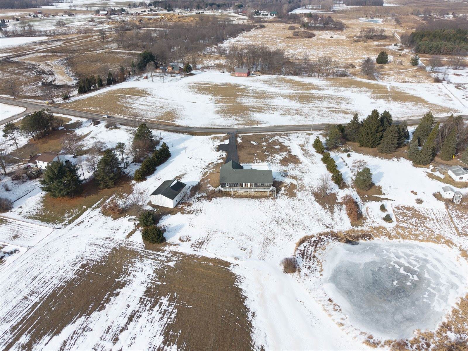 1052 East Dexter Trail, InghamTownship_Ingham, MI 48819