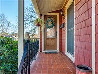 2072 W Lotus Ave, Fort Worth, TX 76111