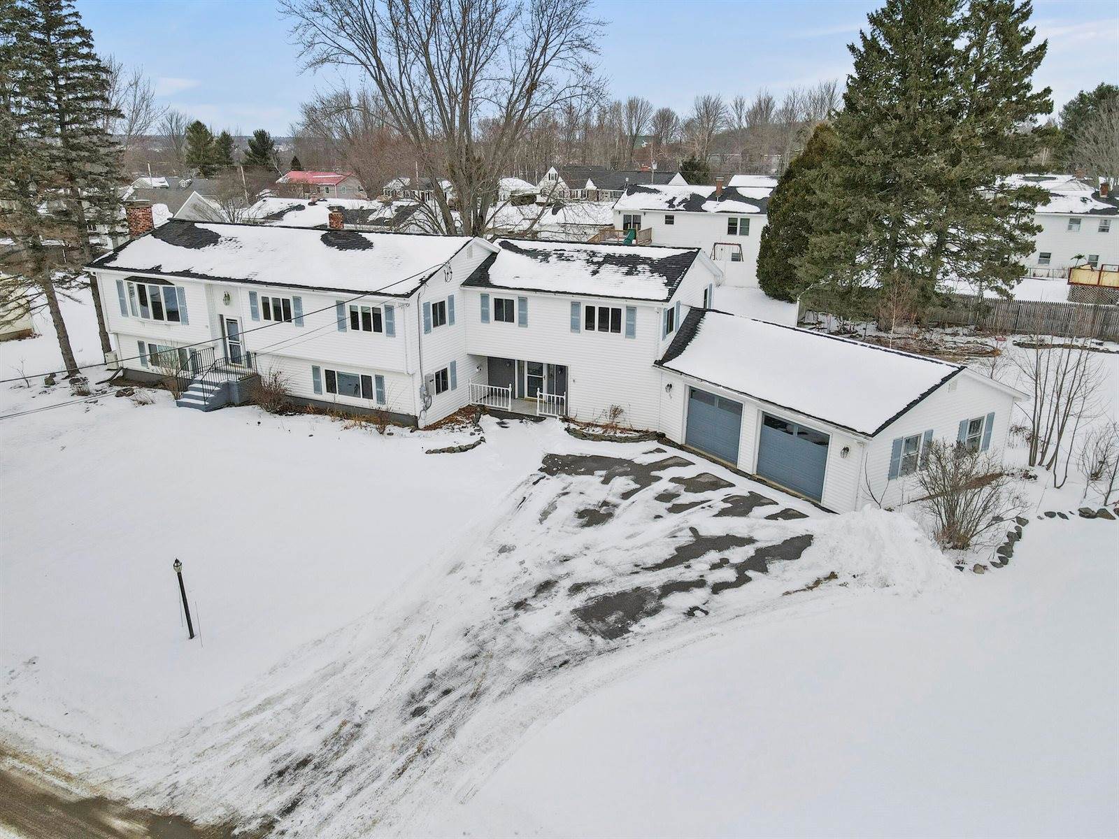 60 Sunset Strip, Brewer, ME 04412