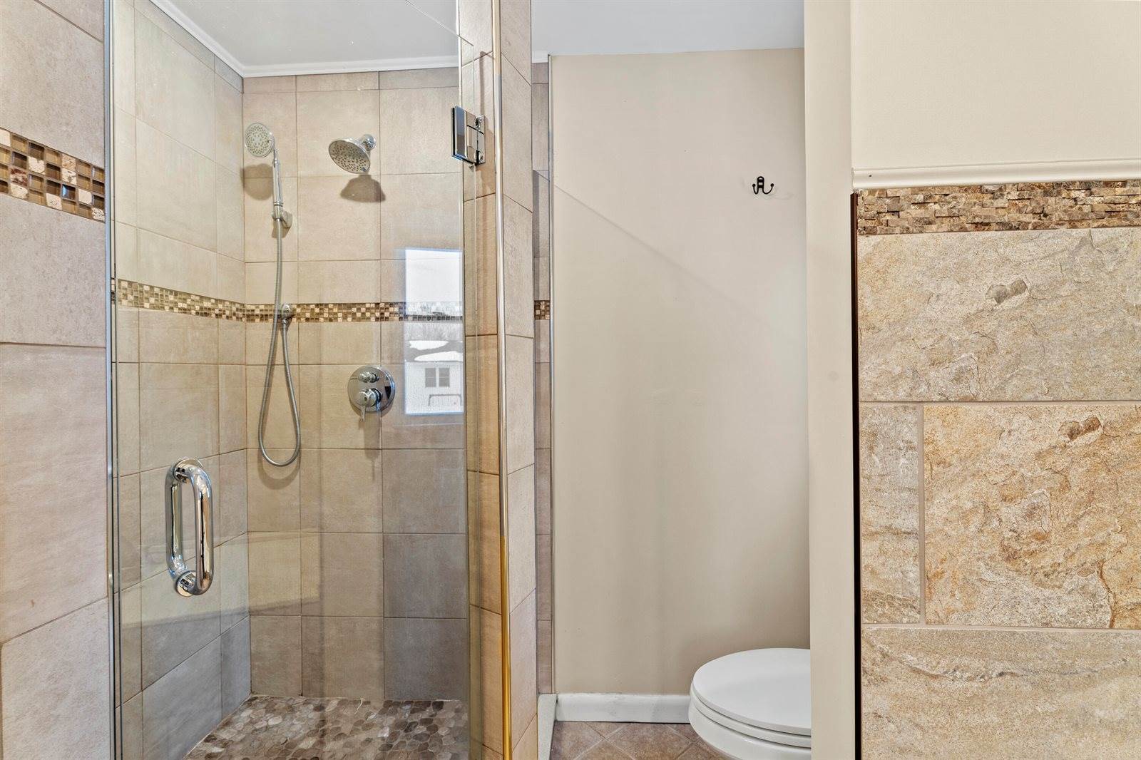 60 Sunset Strip, Brewer, ME 04412