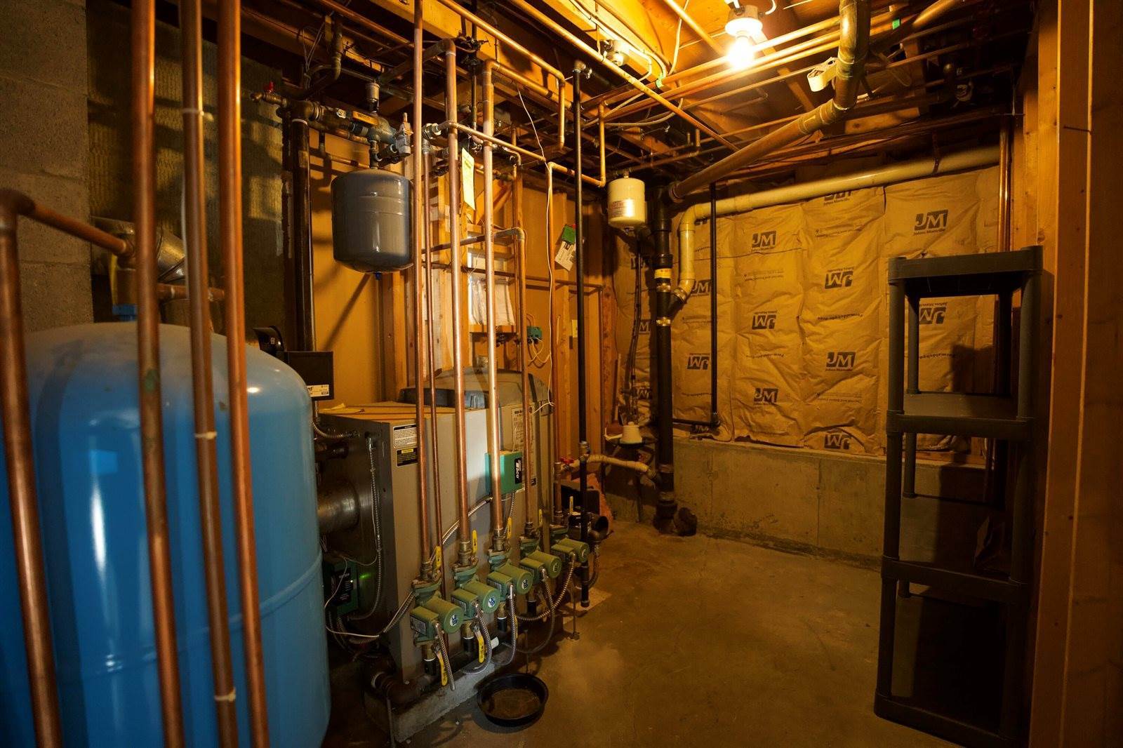 60 Sunset Strip, Brewer, ME 04412