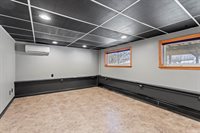 60 Sunset Strip, Brewer, ME 04412