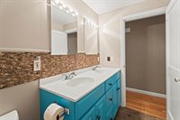 60 Sunset Strip, Brewer, ME 04412