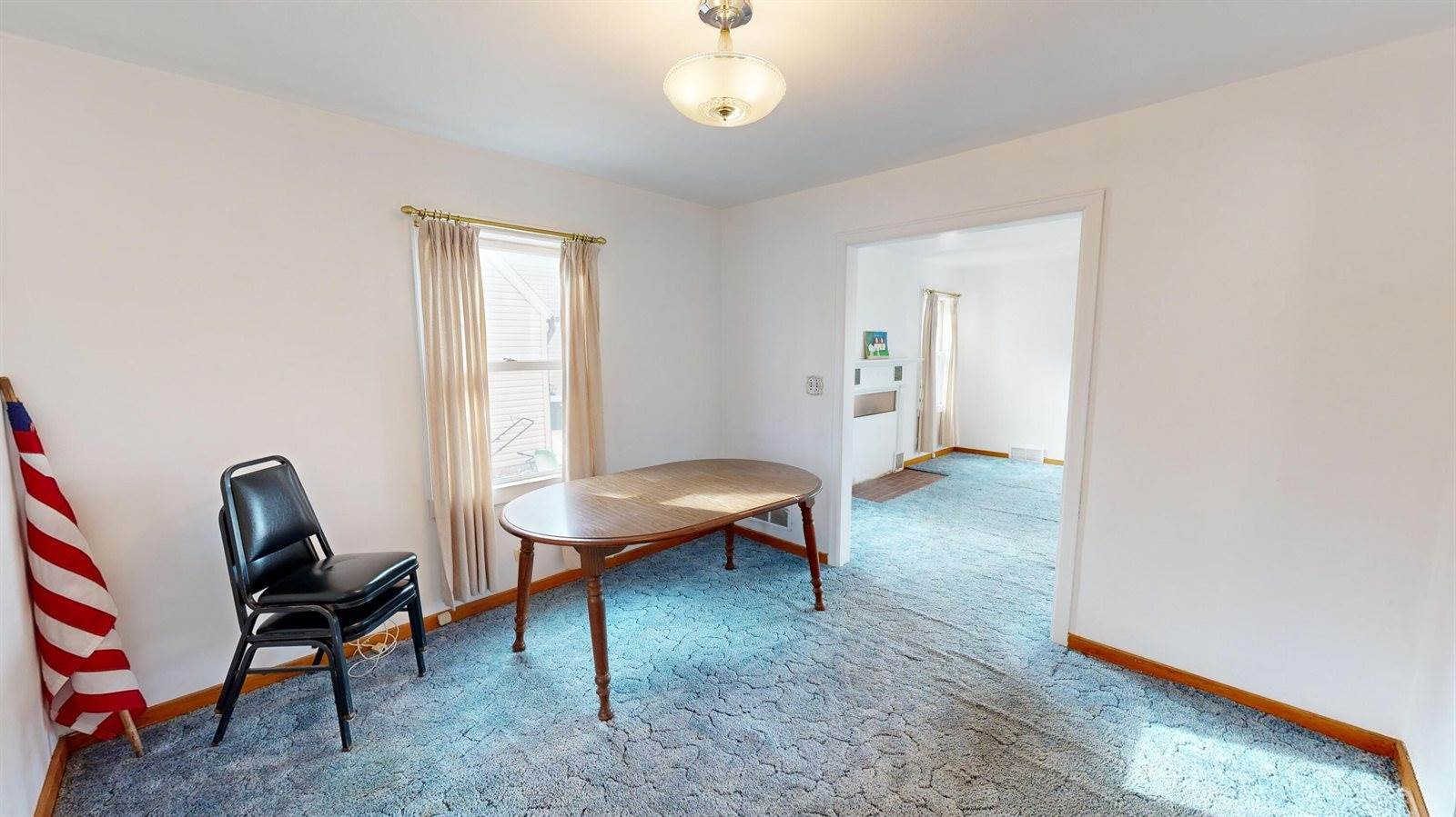 215 N Rusk Ave, Viroqua, WI 54665