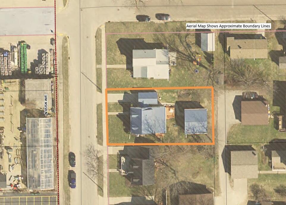 215 N Rusk Ave, Viroqua, WI 54665