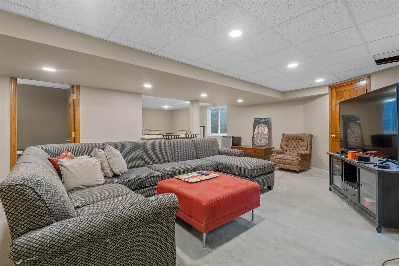 3920 East St Croix Circle, Green Bay, WI 54301