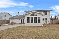 3920 East St Croix Circle, Green Bay, WI 54301