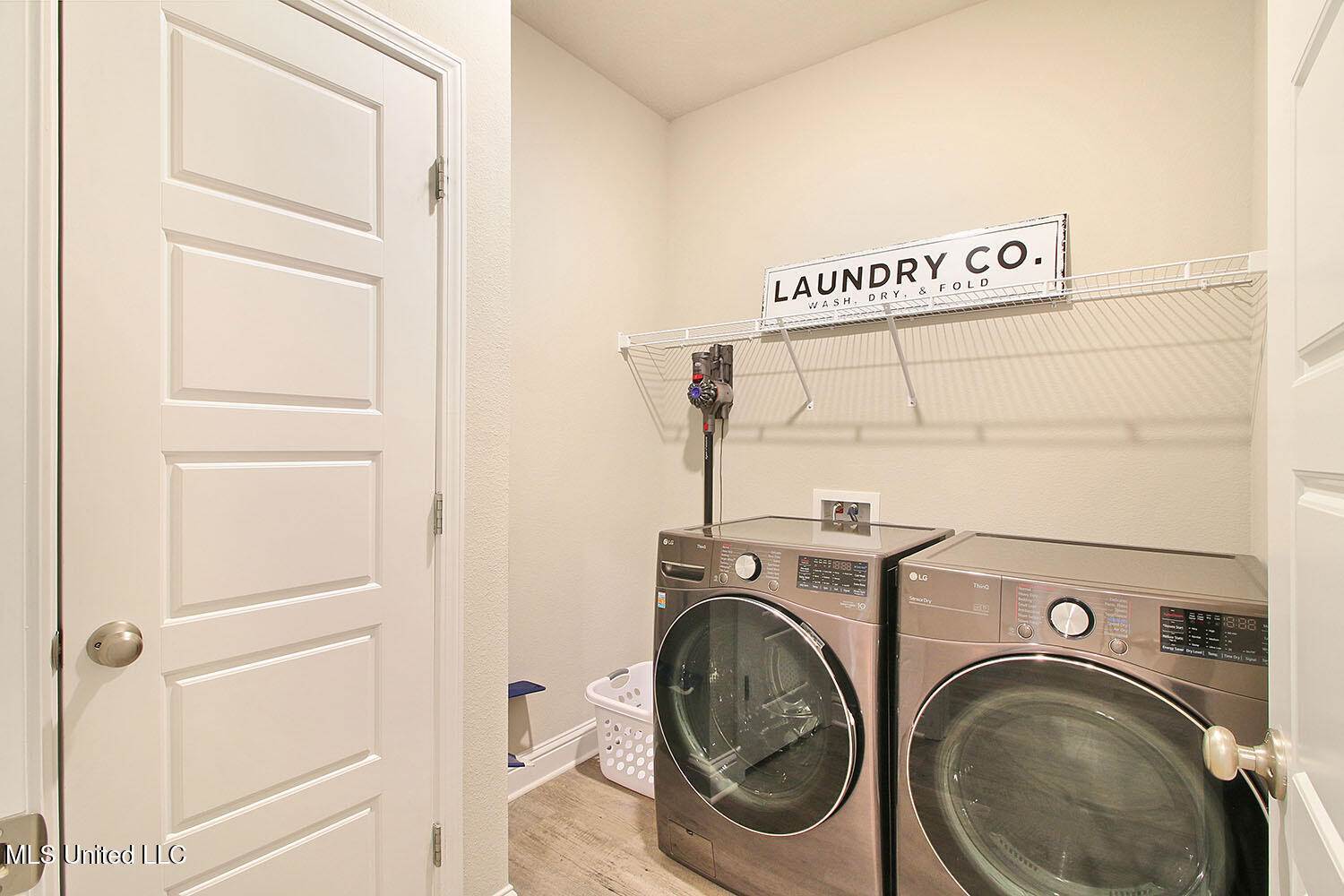 5346 Fairbury Way, D'Iberville, MS 39540