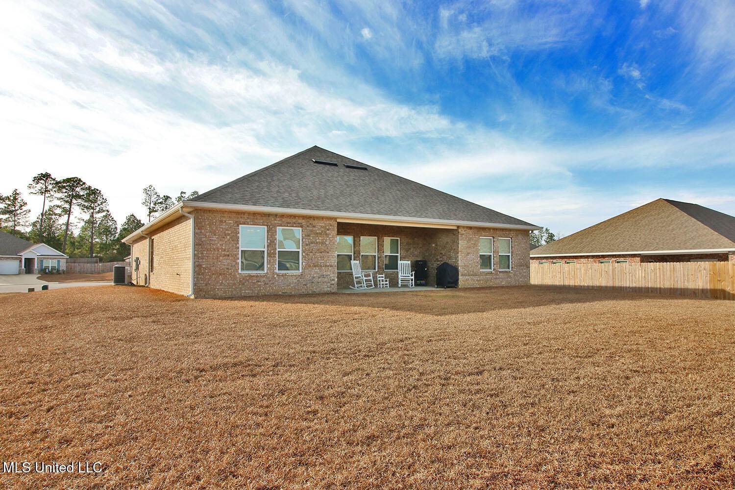 5346 Fairbury Way, D'Iberville, MS 39540