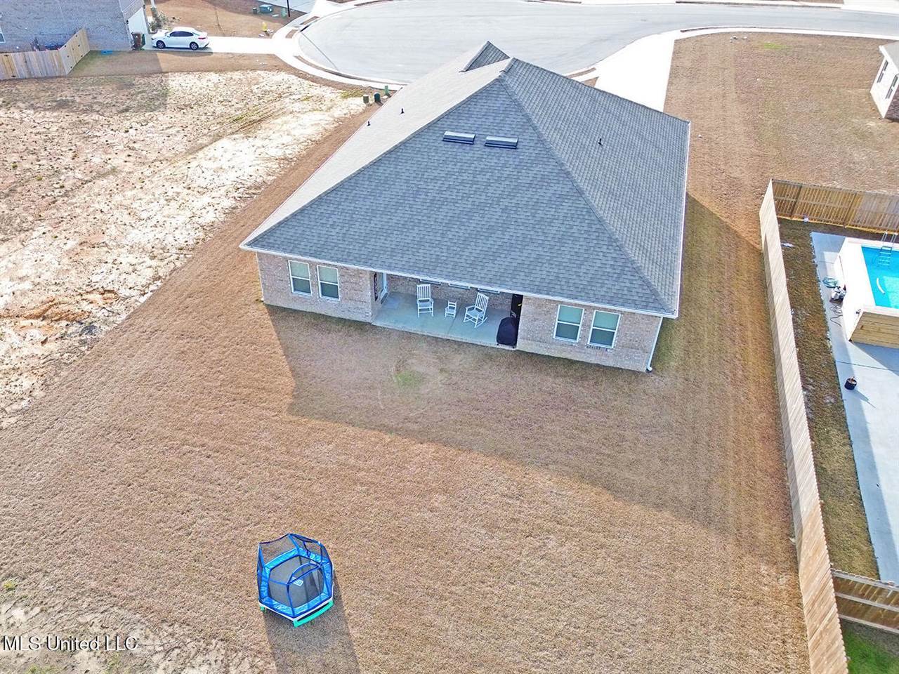 5346 Fairbury Way, D'Iberville, MS 39540