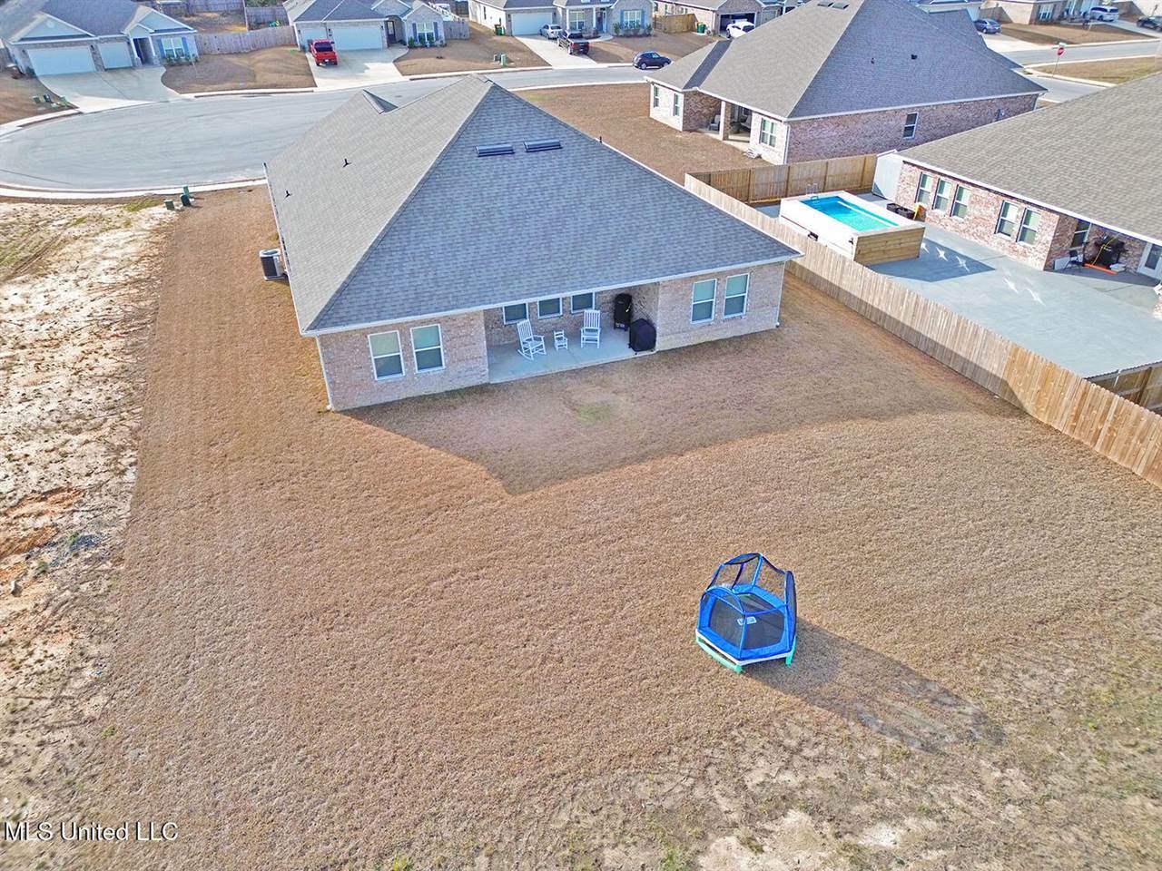 5346 Fairbury Way, D'Iberville, MS 39540