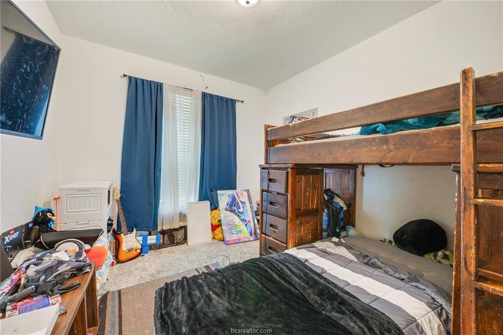 204 Whaley Street, Caldwell, TX 77836