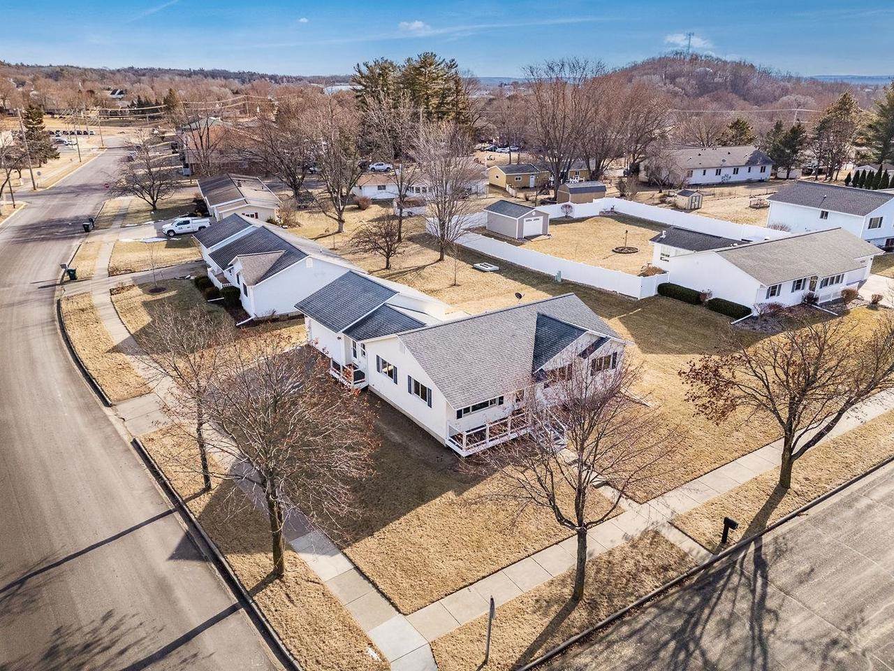 1840 Jessica Lane, Reedsburg, WI 53959