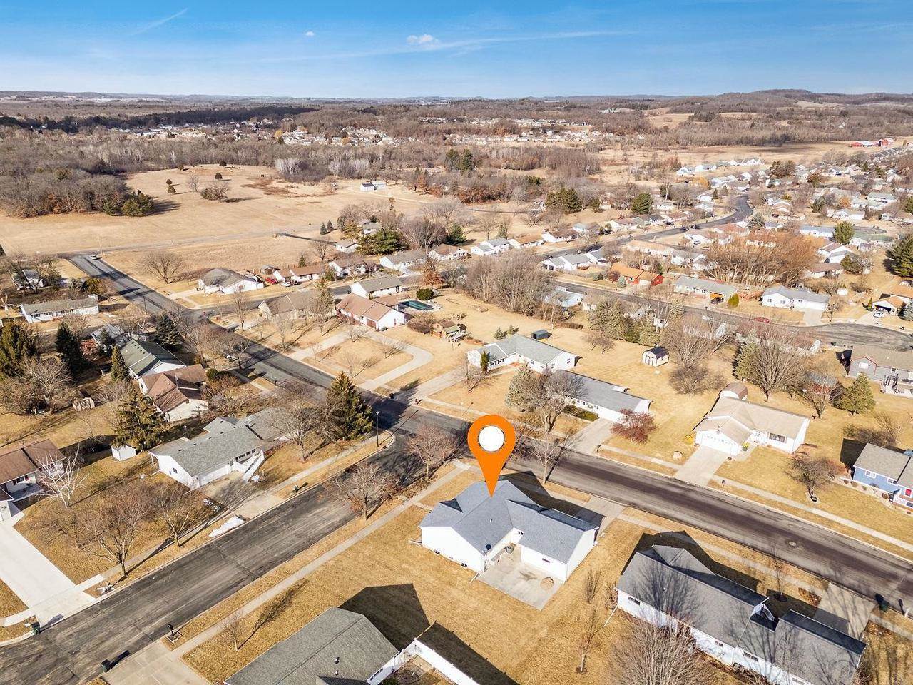 1840 Jessica Lane, Reedsburg, WI 53959