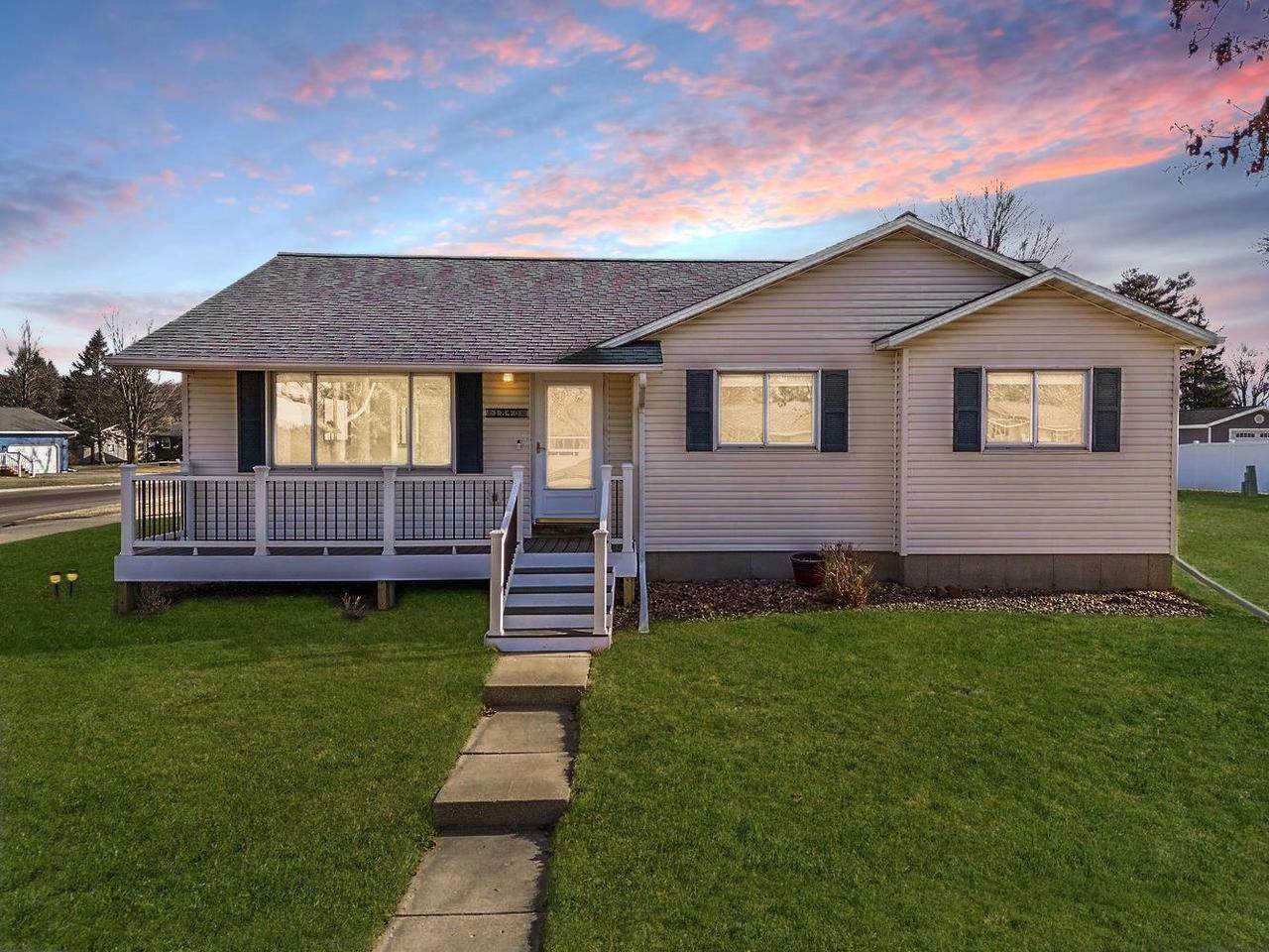 1840 Jessica Lane, Reedsburg, WI 53959