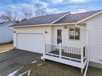 1840 Jessica Lane, Reedsburg, WI 53959