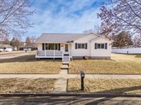 1840 Jessica Lane, Reedsburg, WI 53959